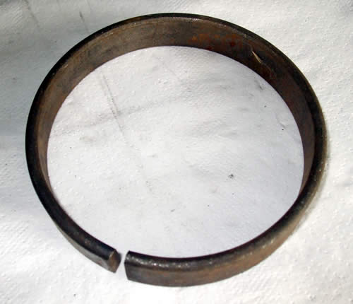 Servicio de punzonado de planchuela, puntas forjadas, aros y retorcidos